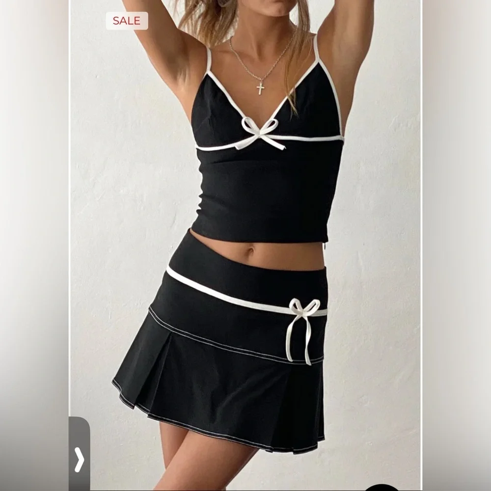 Motel Rocks Black and White Skater‎ Mini Skirt NWT